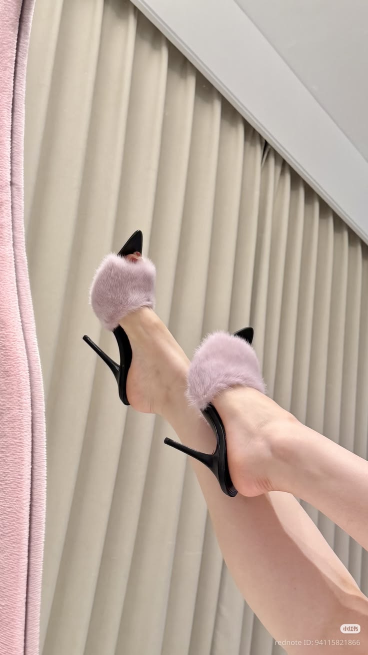 FUR & FINESSE