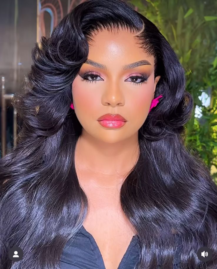 Luxury hairs by Faith 🛍✔ Logo