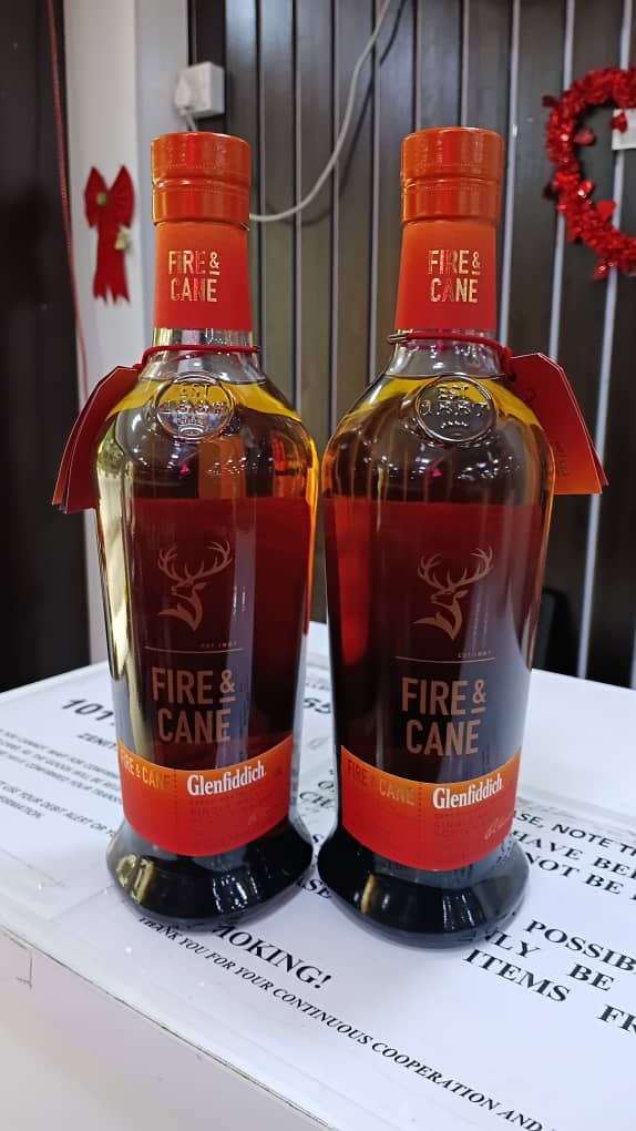 Fire & Cane (whisky) image