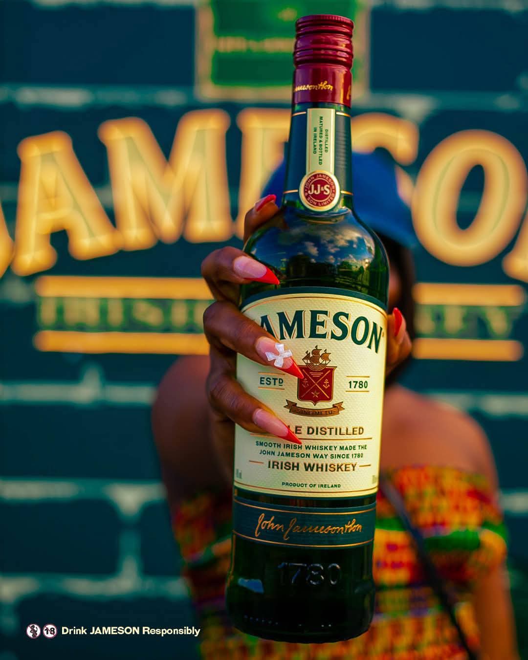 Jameson green (whisky) image