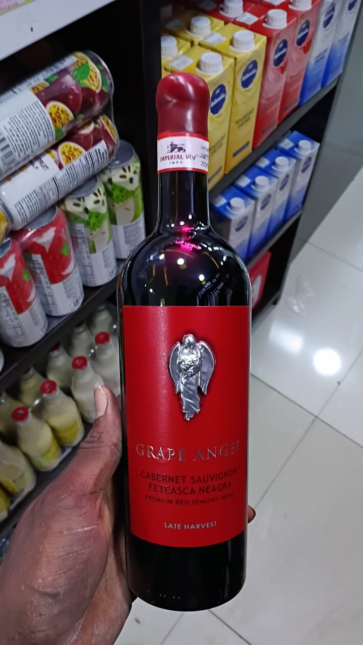 Grape angel (Wine) image