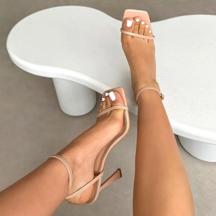 Ankle strap 01