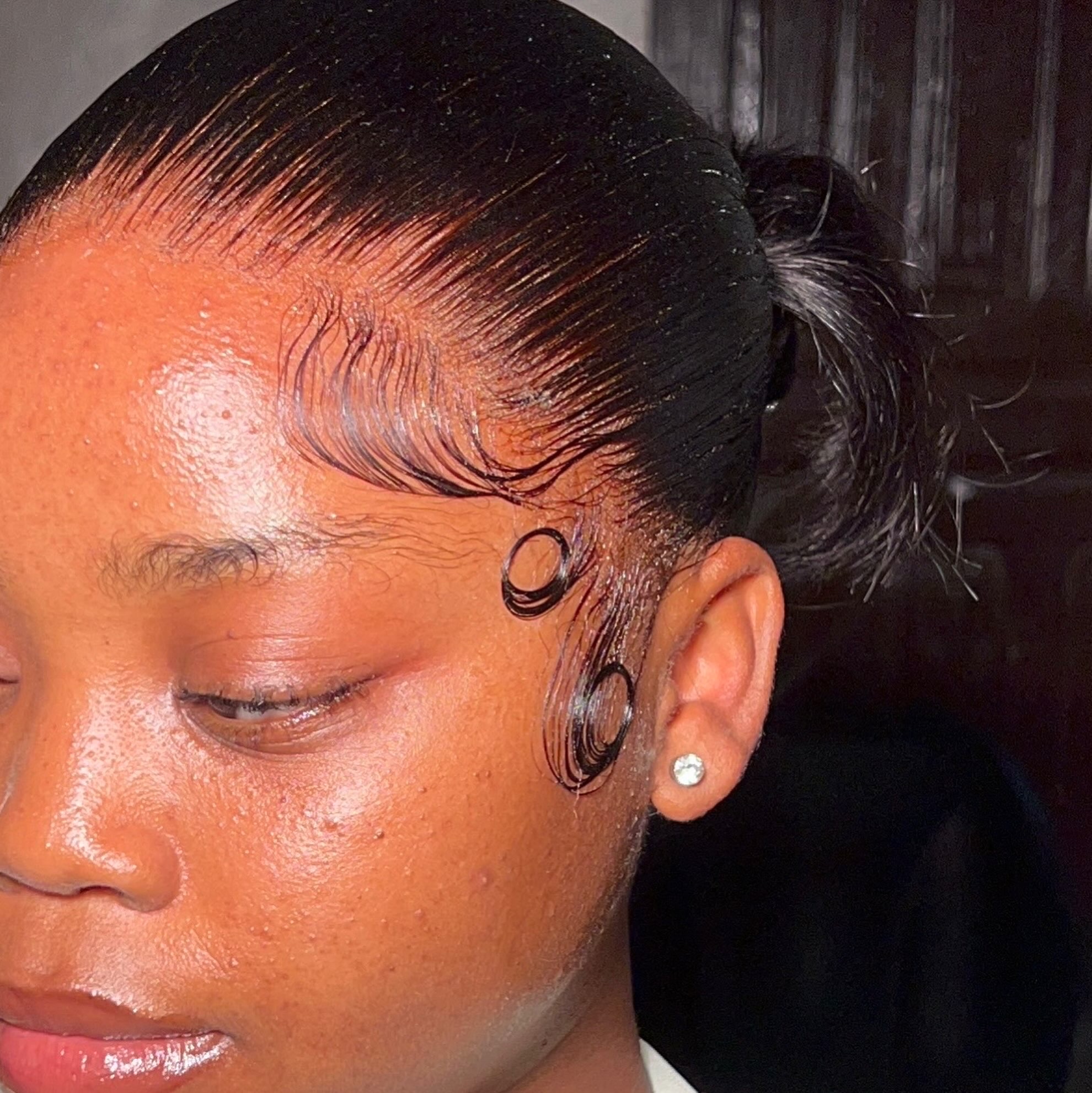 PONYTAIL WITH/WITHOUT FRONTAL