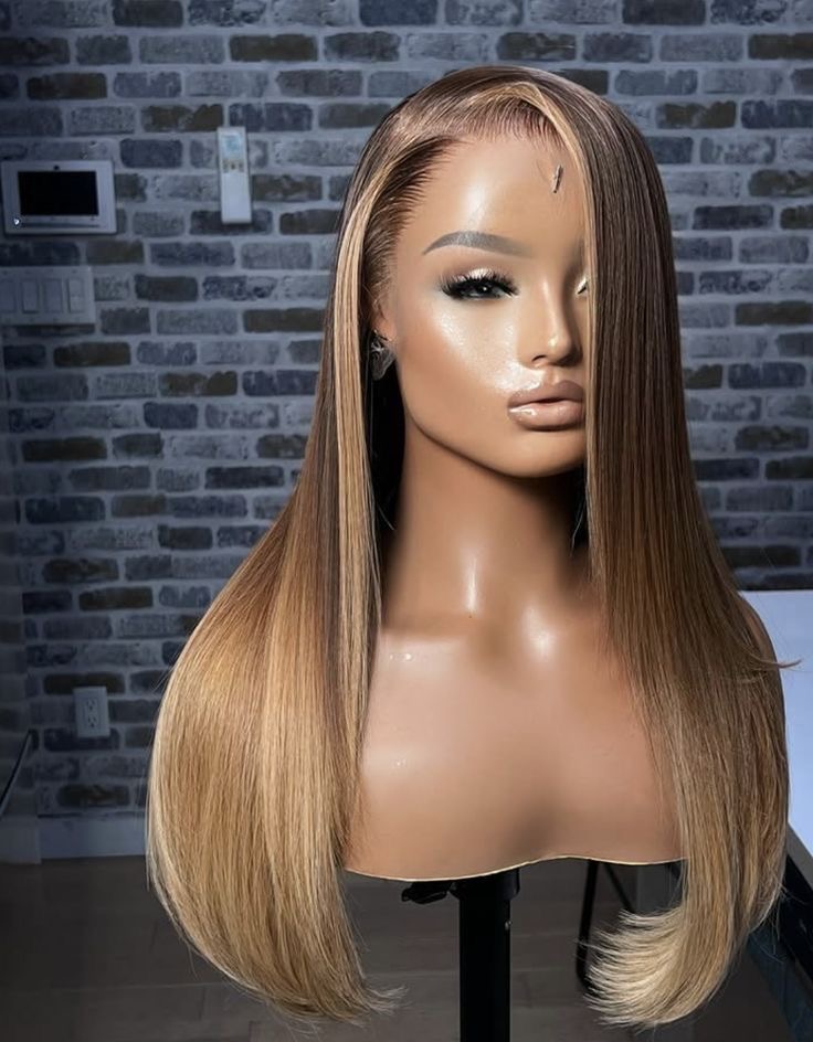 BLONDE LAYERED
