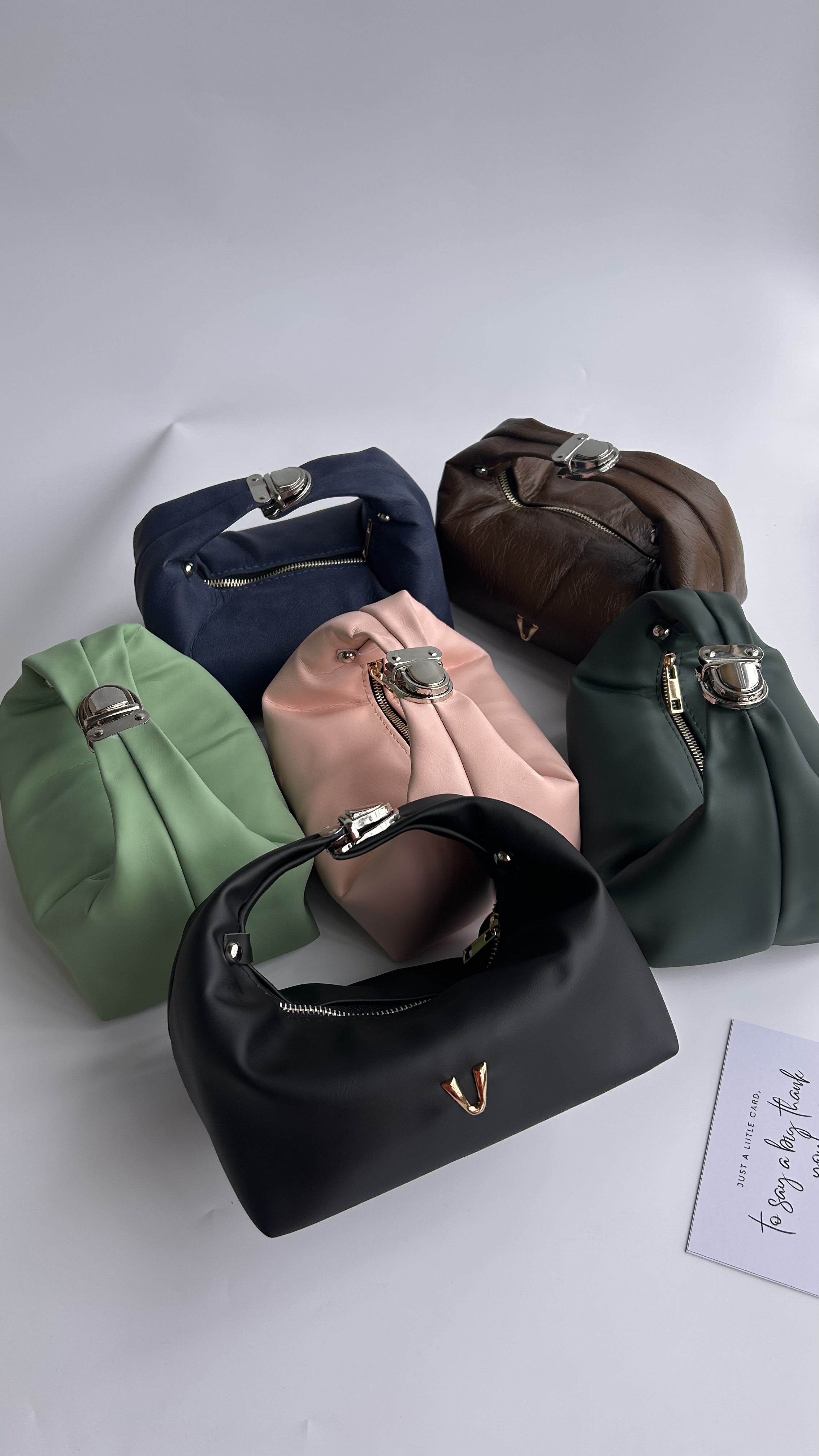 Reina hobo bag image