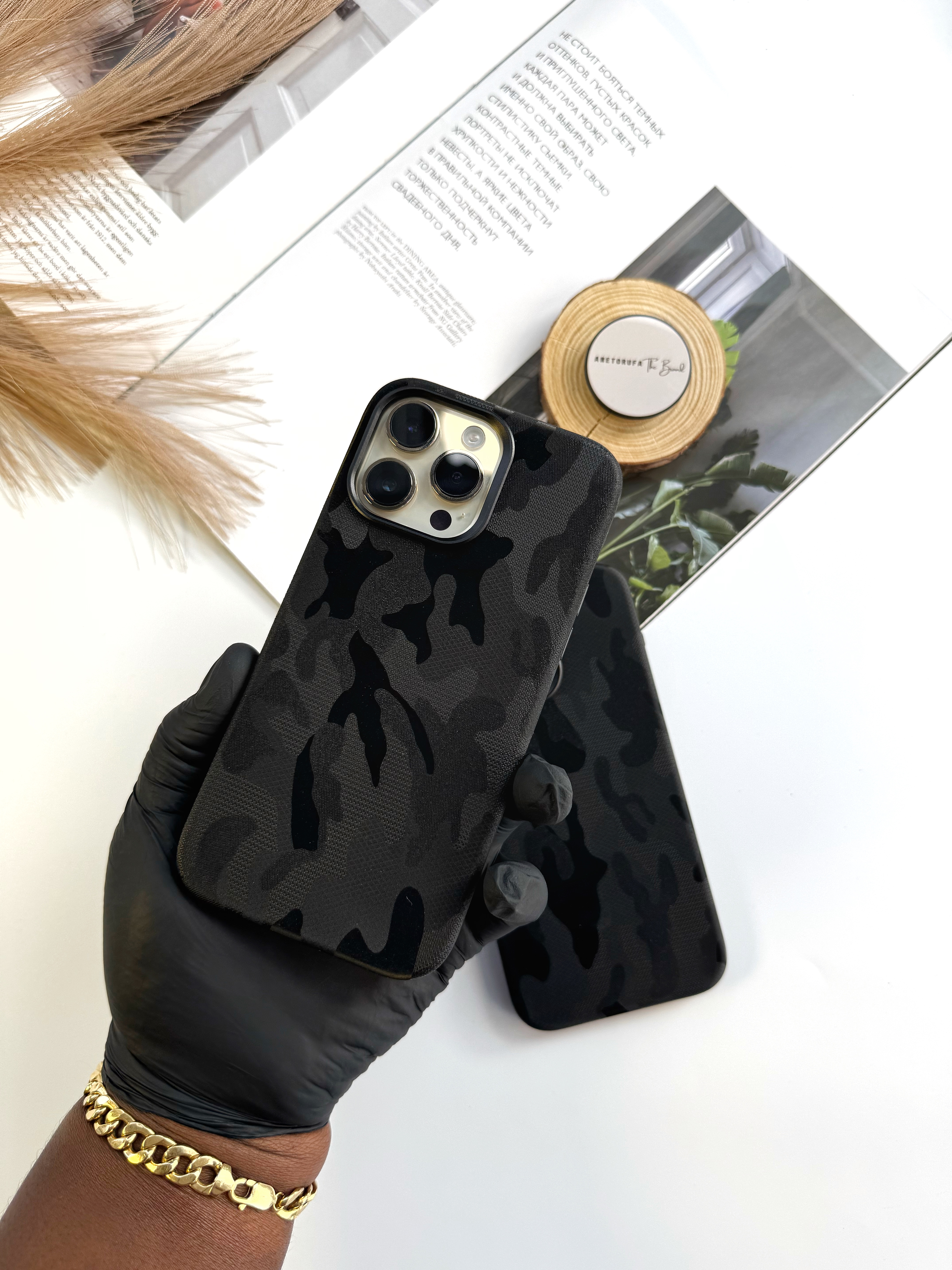 BLACK CAMOUFLAGE LEATHER MAGSAFE PHONE CASE image