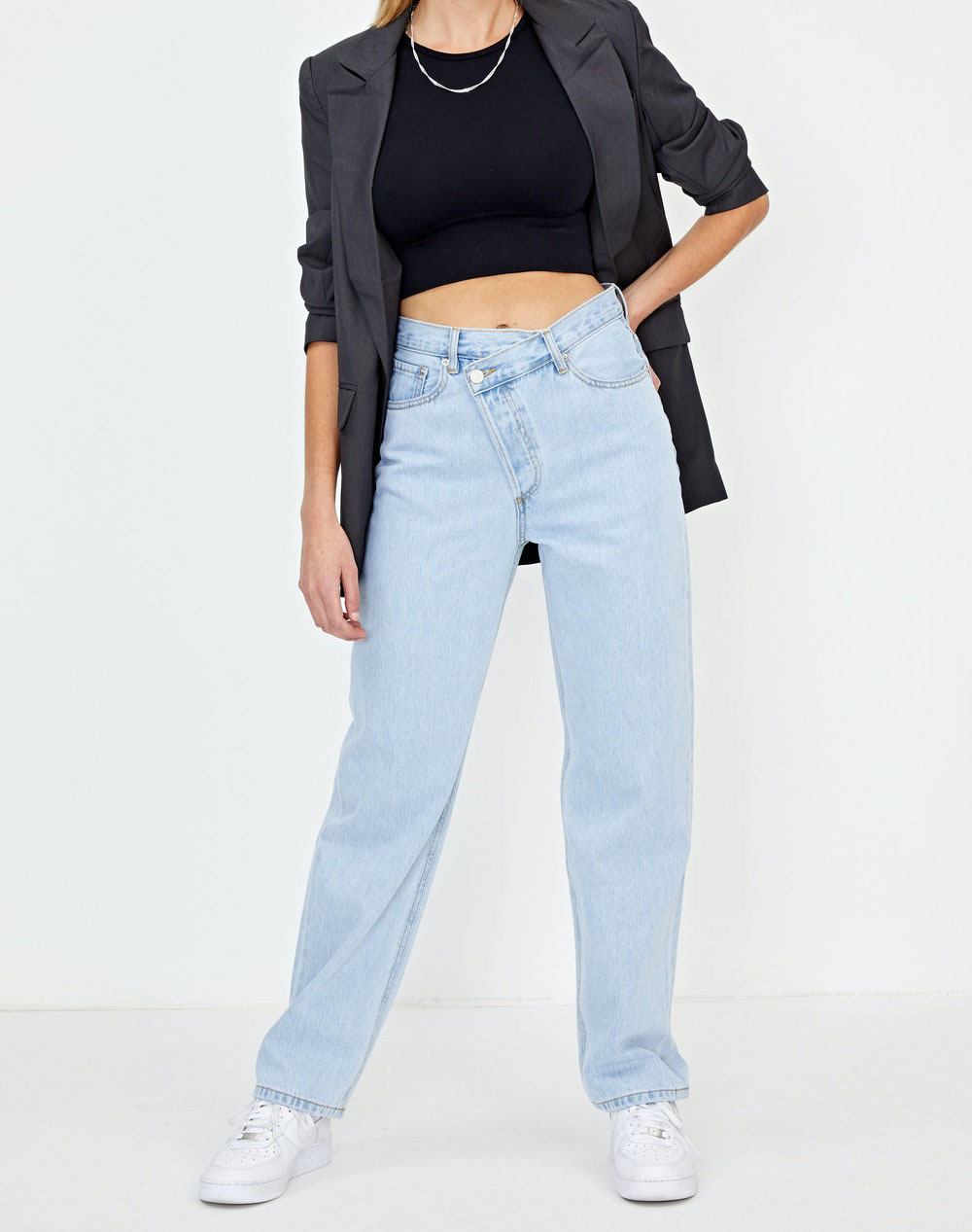 LIGHT BLUE ASYMMETRIC DENIM JEANS image