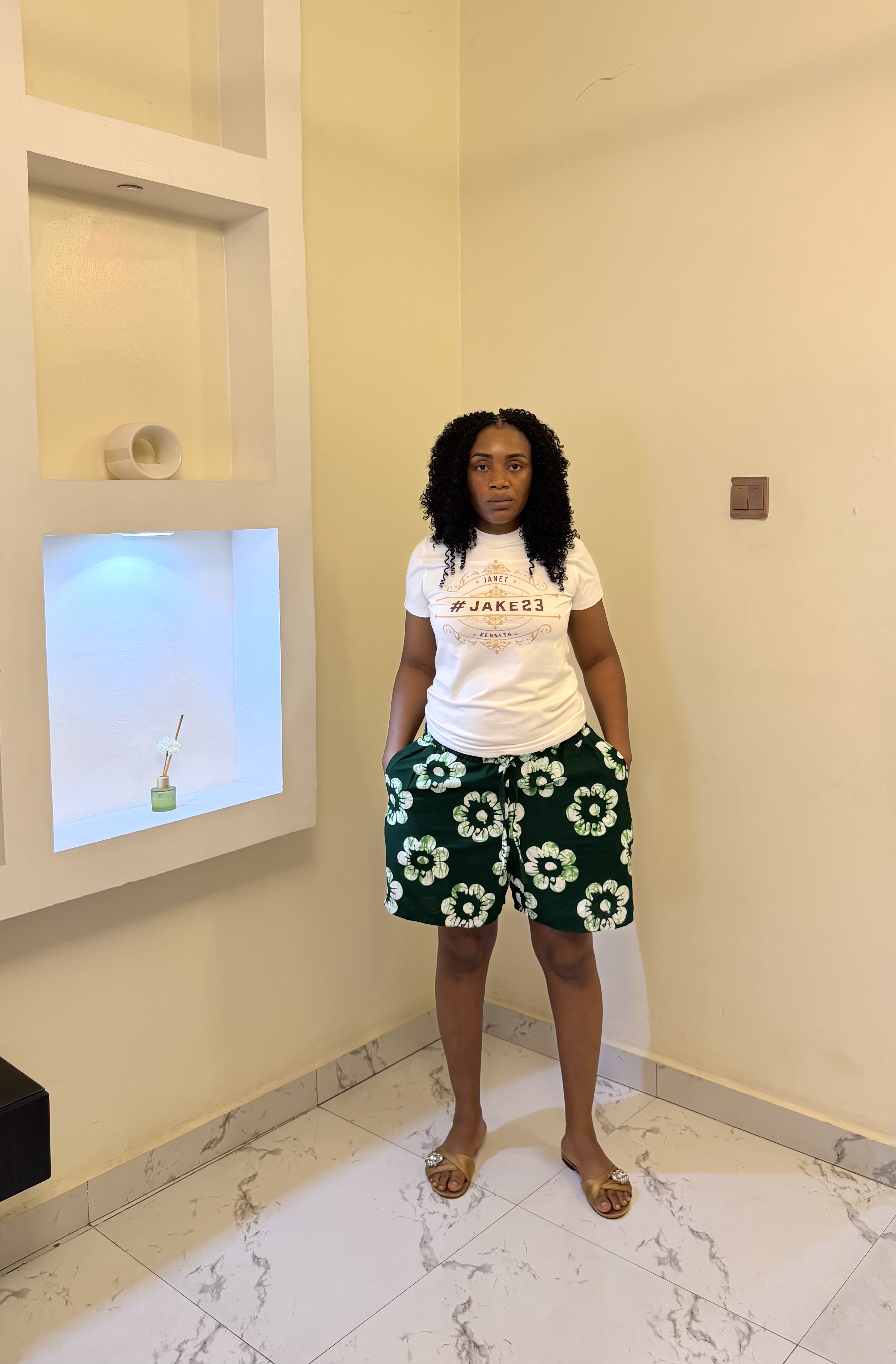 Tinu short (plain) image