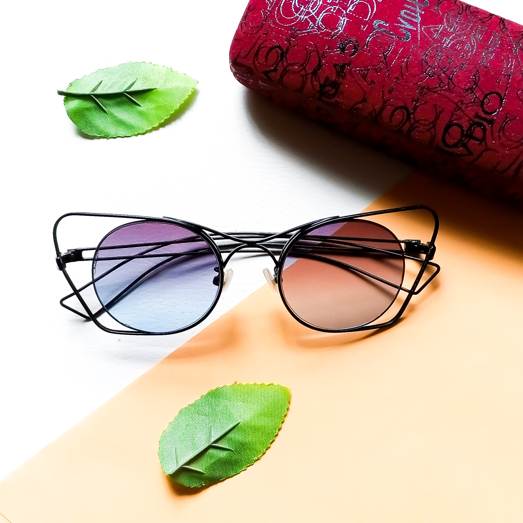 Ladies Unique Wired Cateye Sunglasses image