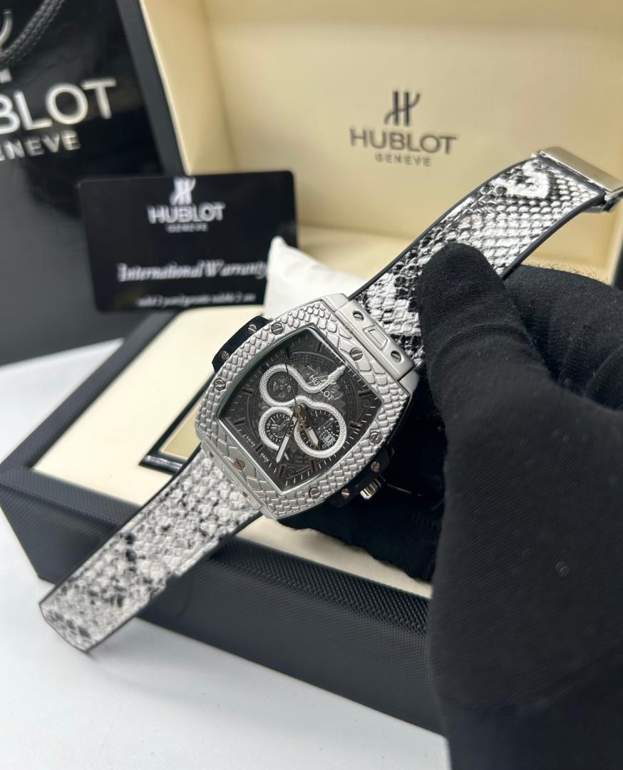 HUBLOT DRAGON LEATHER image
