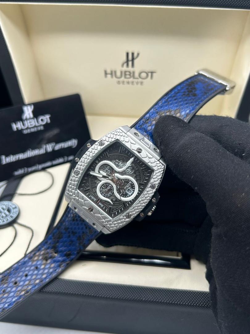 HUBLOT DRAGON LEATHER image