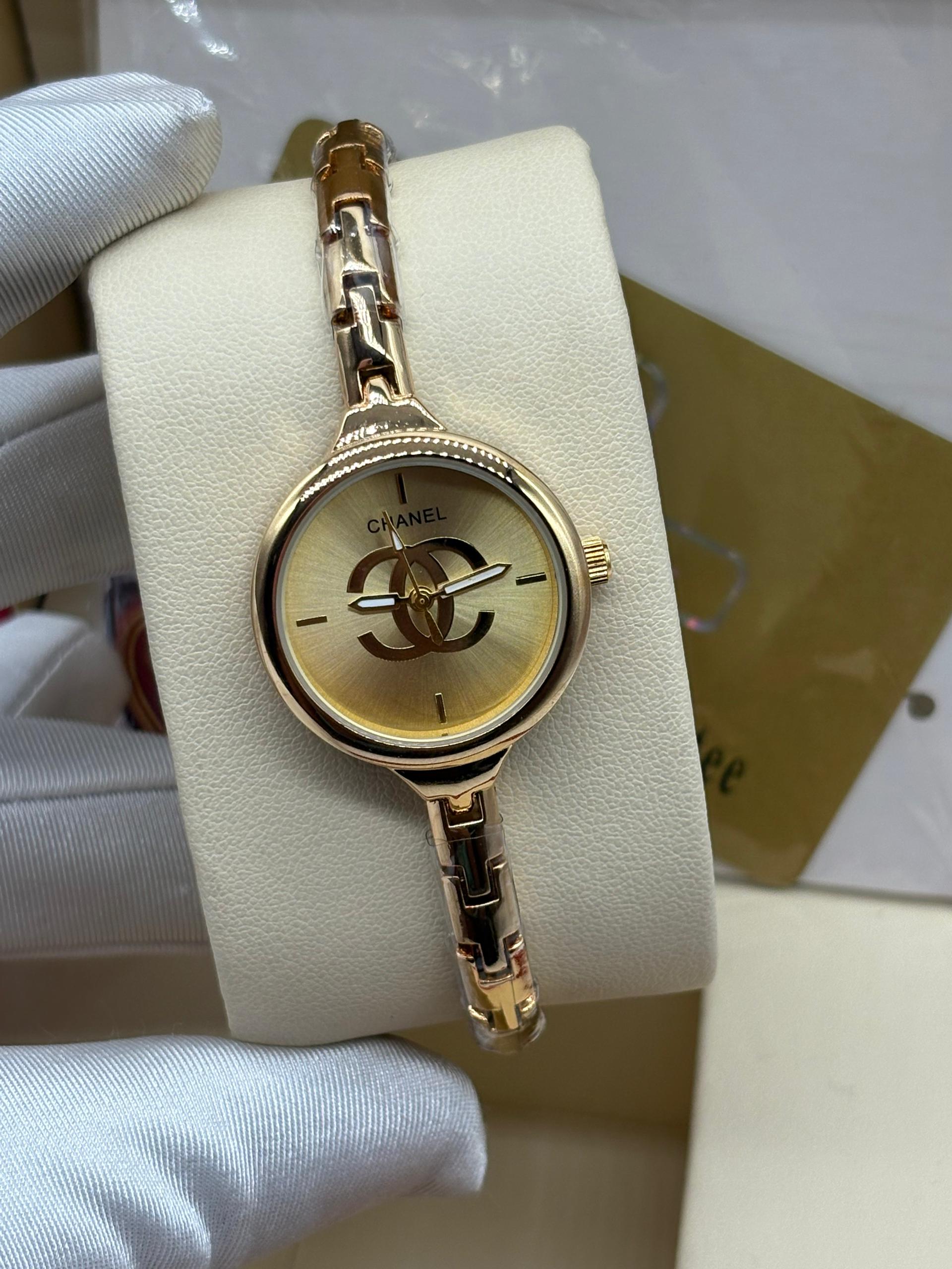 Women's channel fashion image