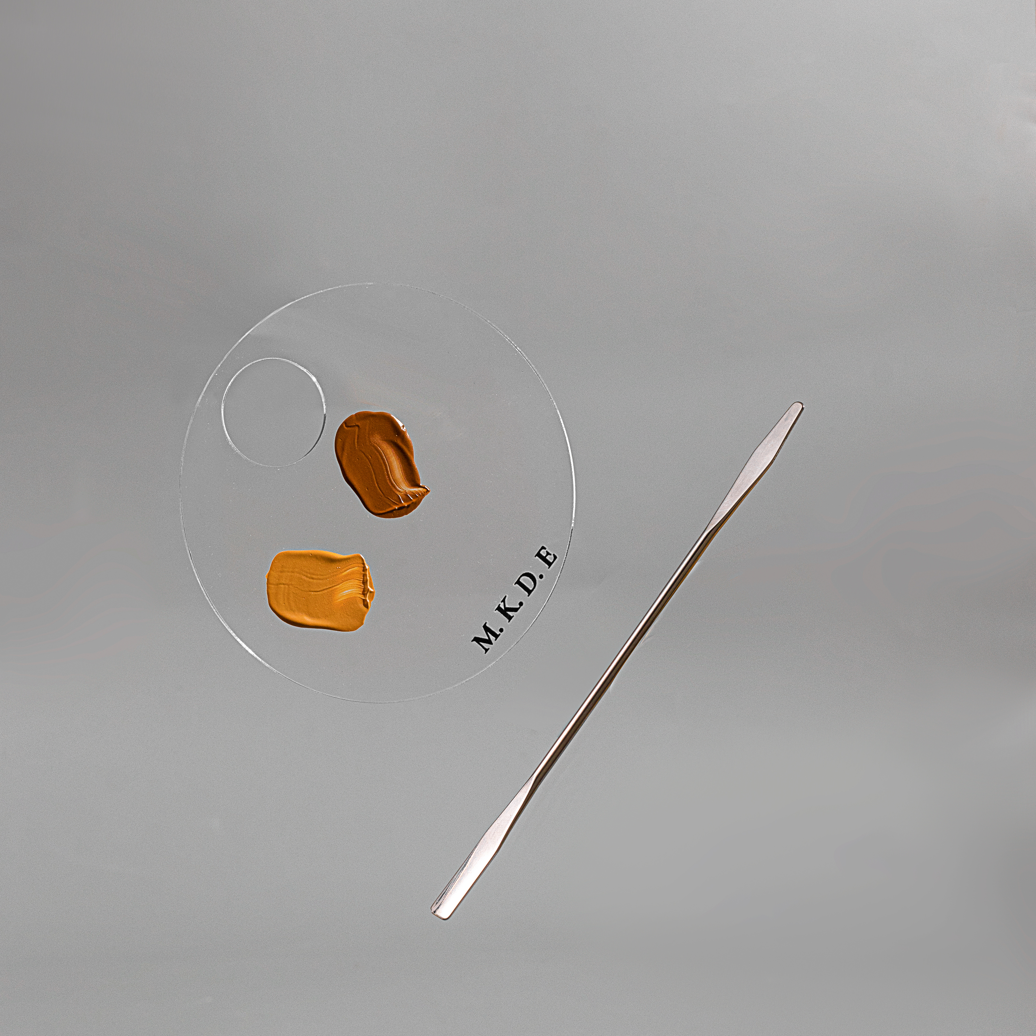 Clear Makeup Mixing Palette image