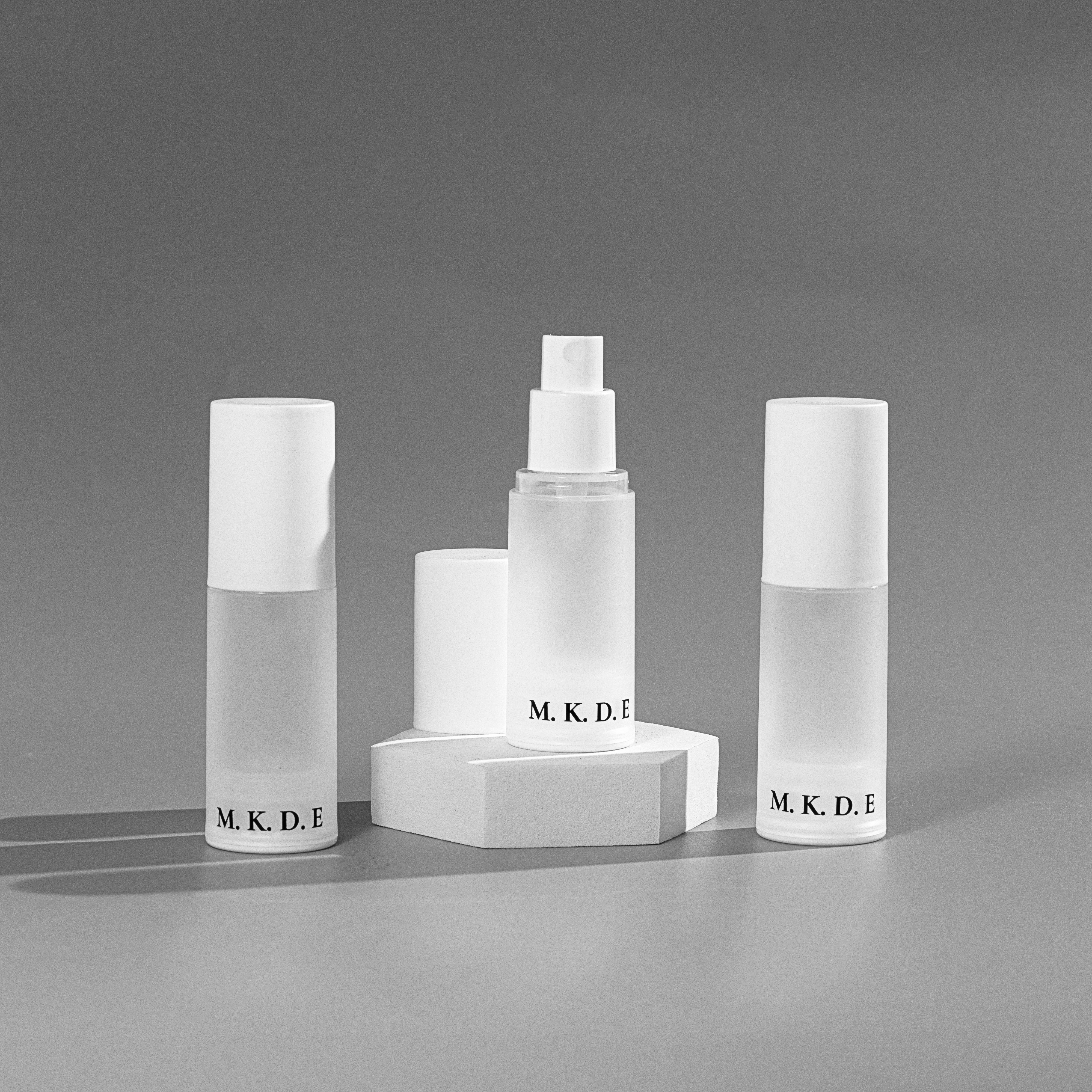 Airless Vacuum Spray Bottle 30ML image