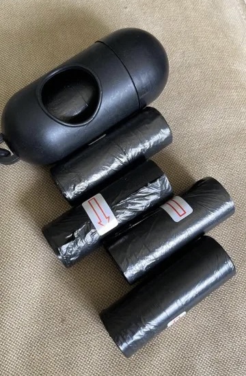 Mini Disposable Bin Bags Set With Dispenser (5 rolls (75pcs)of bags) image