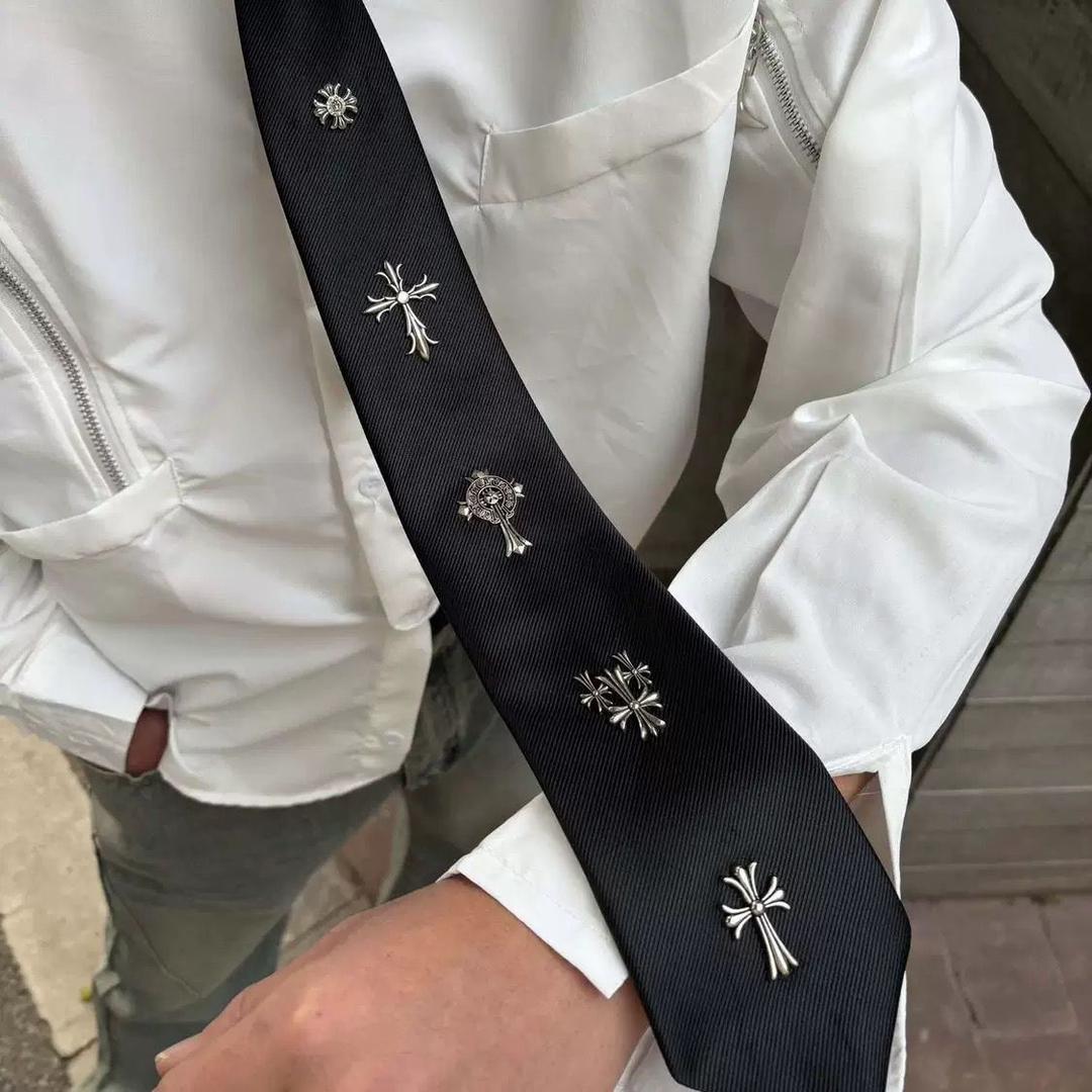 Chrome Tie image