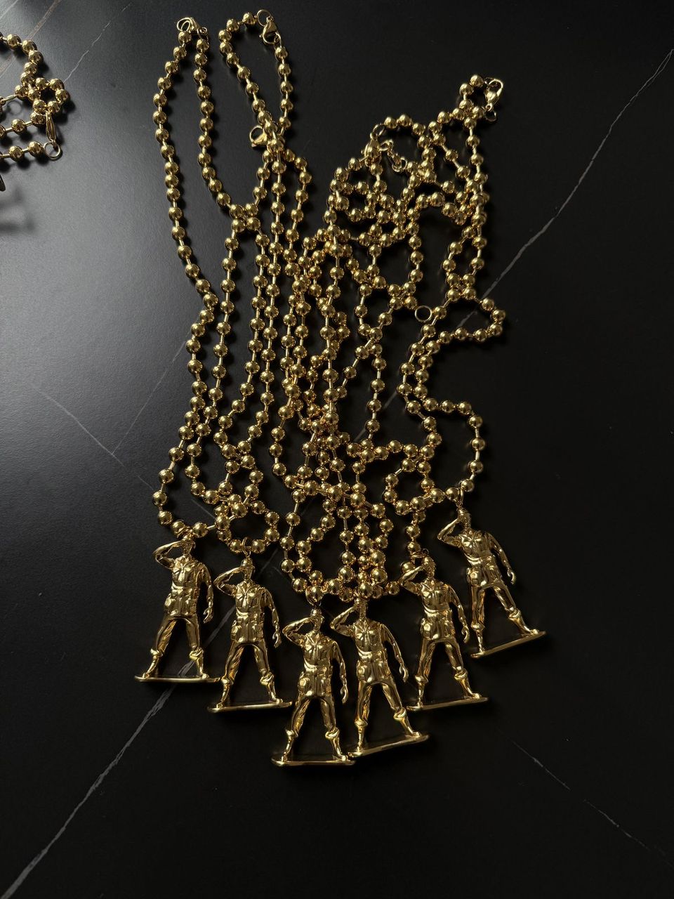 Soldier chain (Gold) image