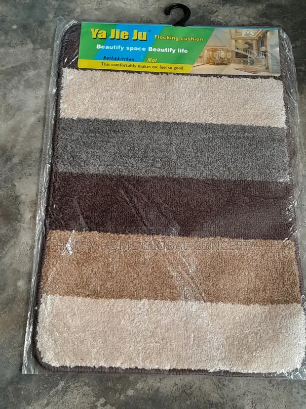 Multi-Color Luxury Cotton Foot Mat image