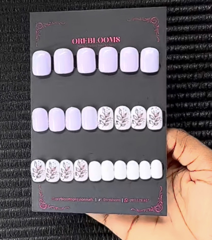 NC5 lilac short floral style image