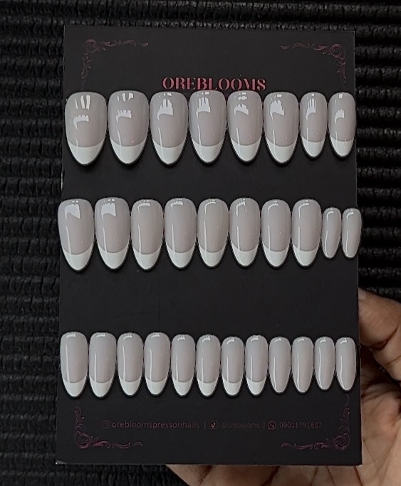 LT7 Milky French Tip image