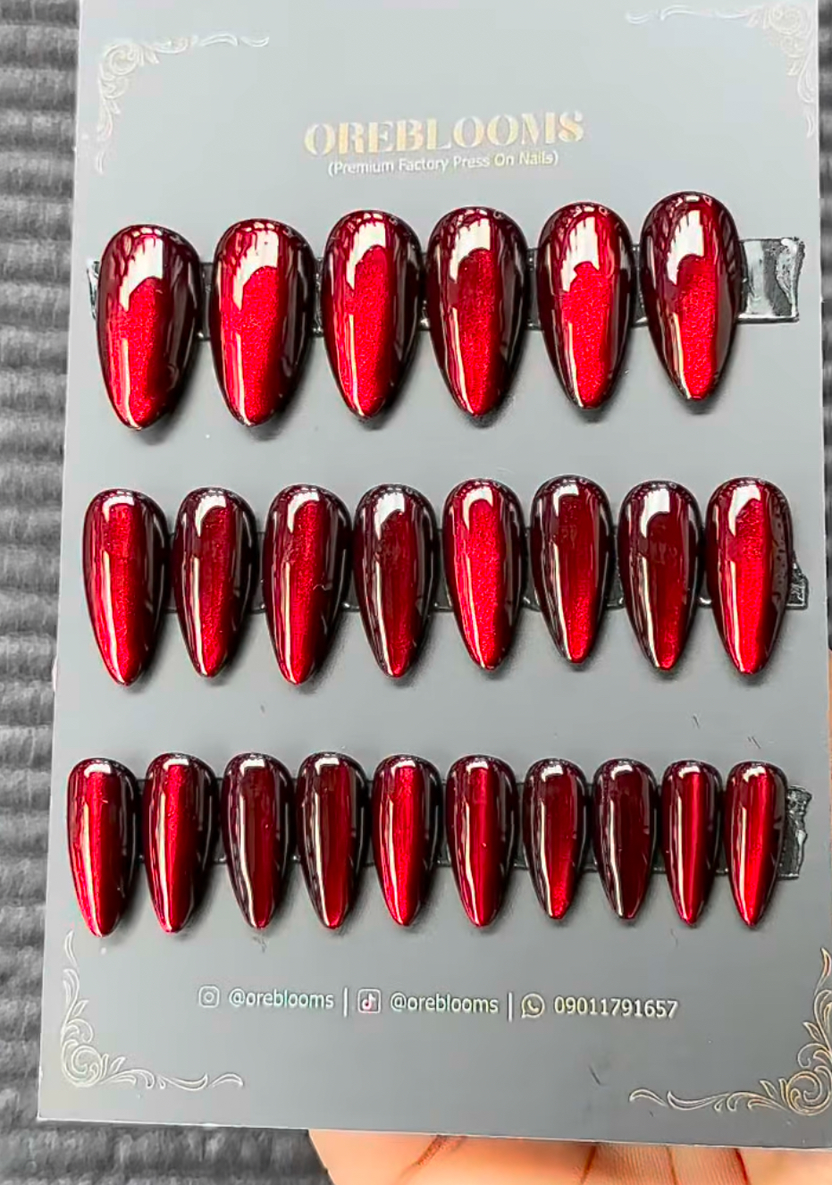 NB29 Dark Red Cat Eye image