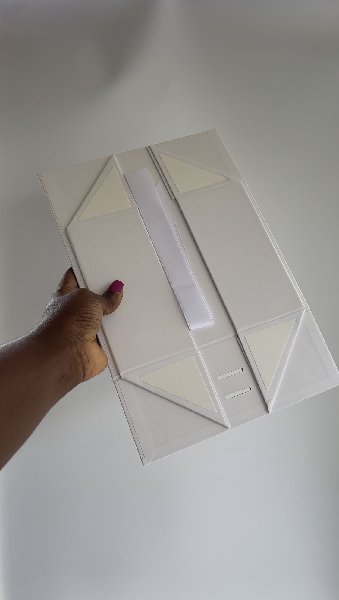 White Foldable Box