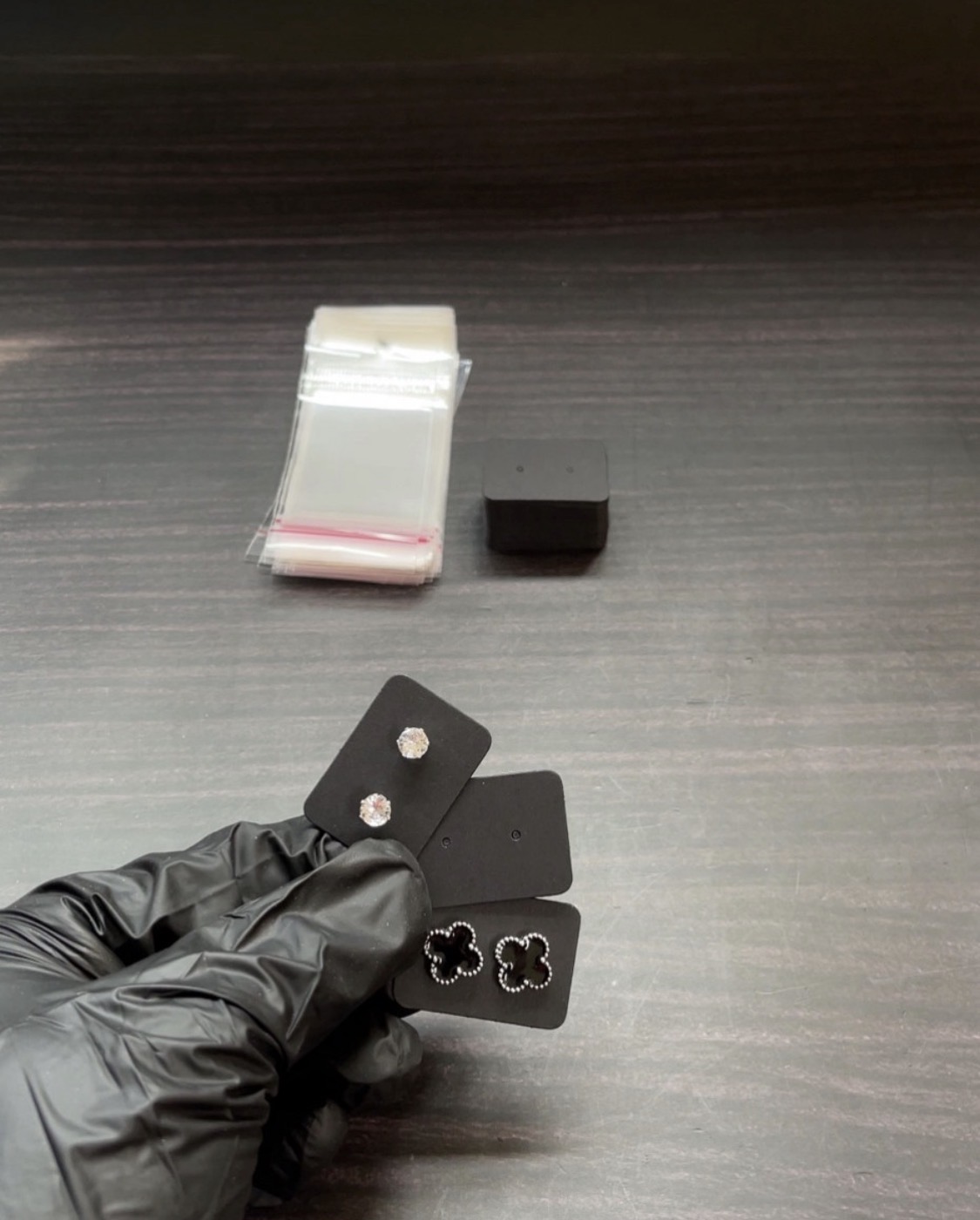 Black Earring Card With Transparent Nylon - 25pcs image