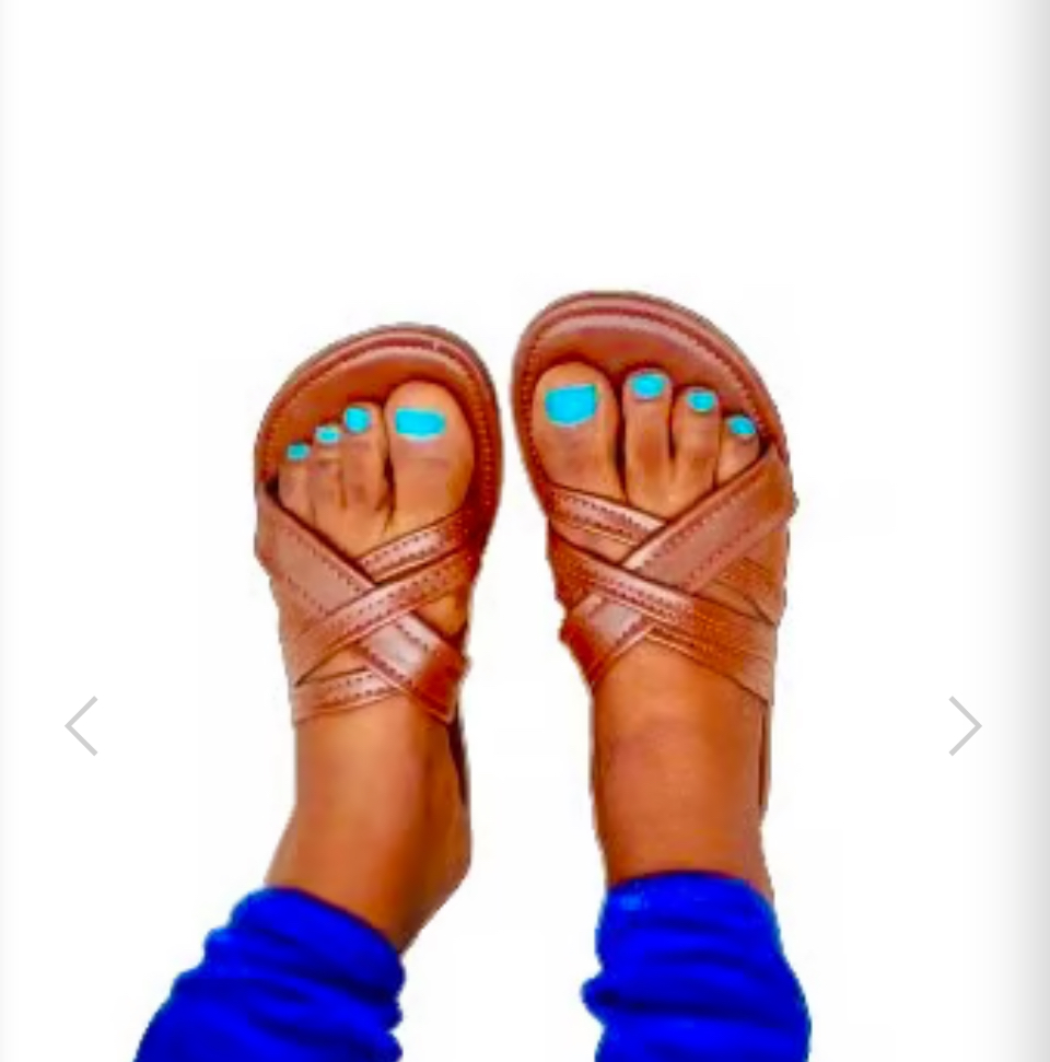 Women Flat Sandals, Solid Color Criss-Cross Elastic Strap Non-Slip Casual Summer Beach Sandals second image