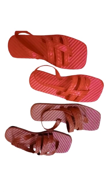 NEW SUMMER CROSSOVER STRAP SANDALS image