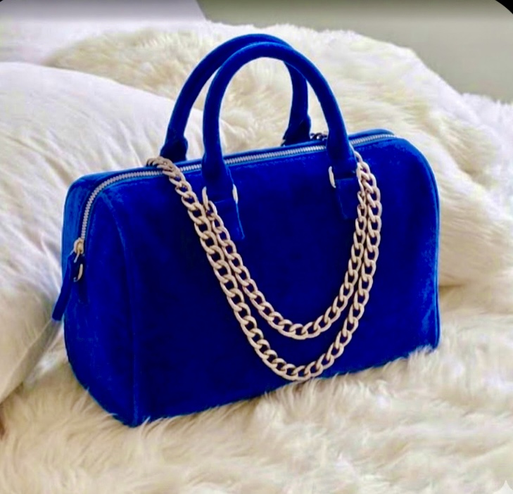 Luxury Velvet Chain Handbags | Handcrafted Elegance