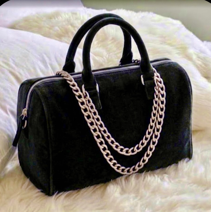 Luxury Velvet Chain Handbags | Handcrafted Elegance