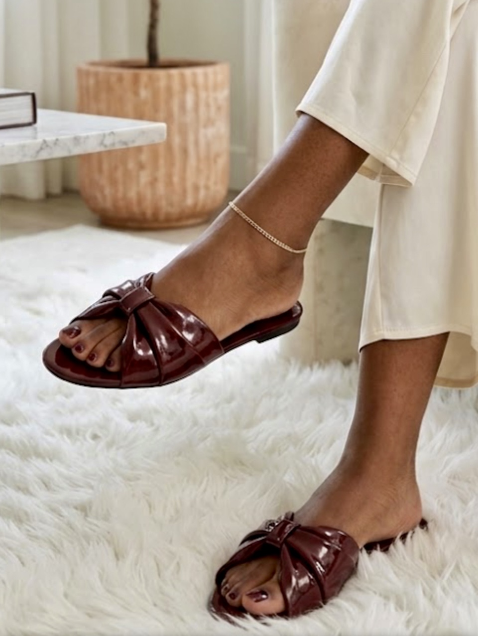 The Burgundy Bow Slide