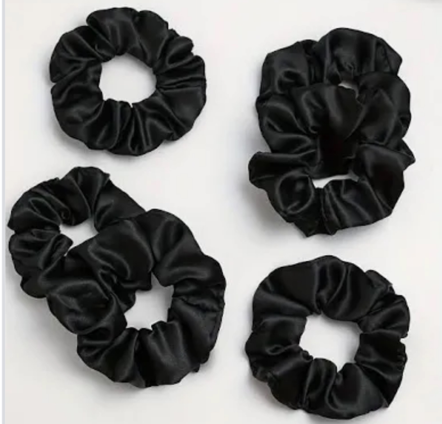 1 woman hair crunches image