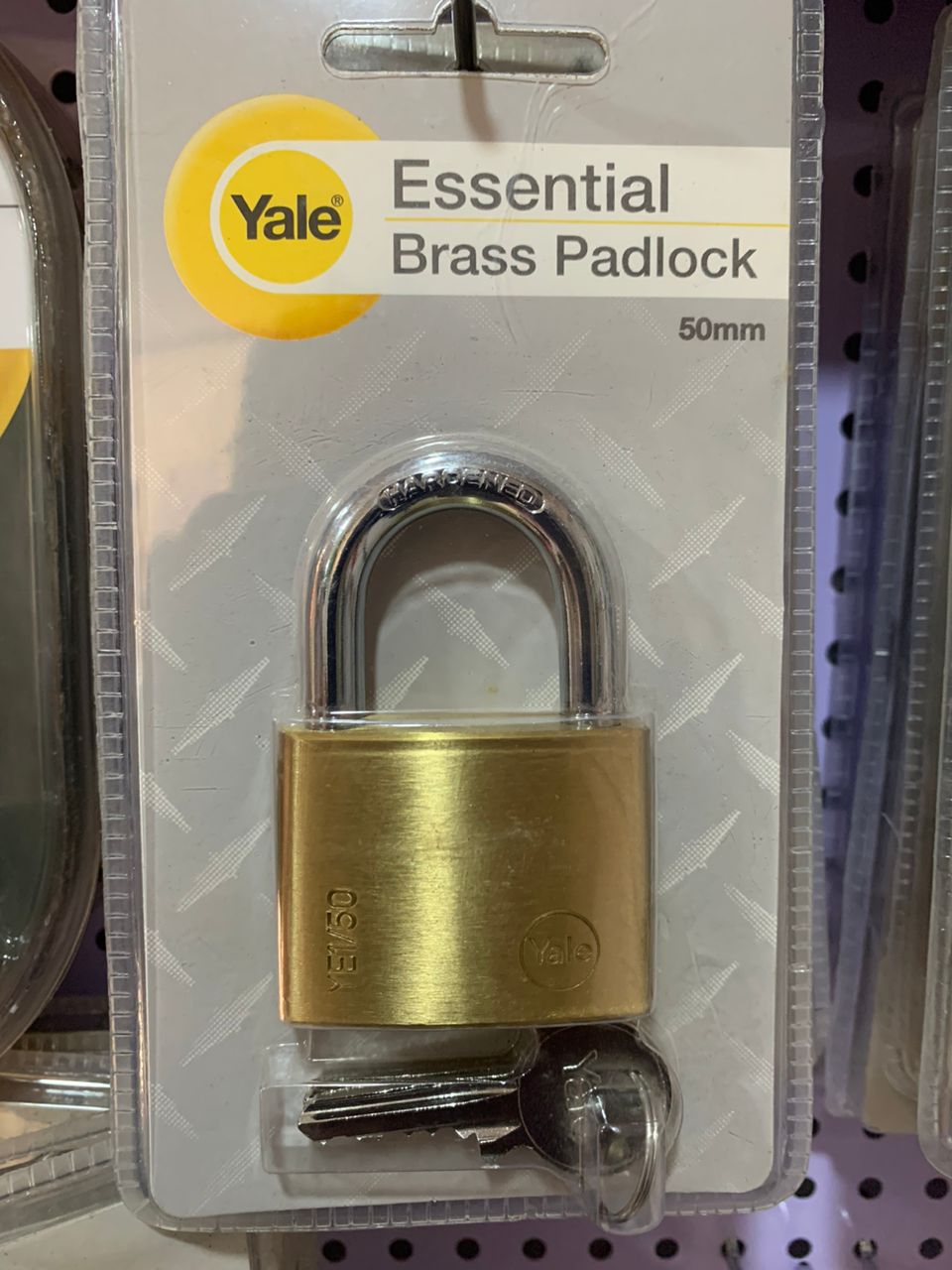 50mm Yale Essential Brass Padlock YE1/50 second image