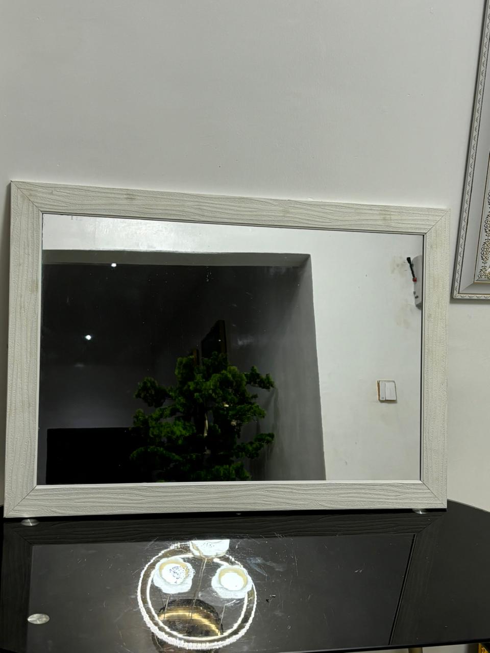 White Frame Console Mirror image