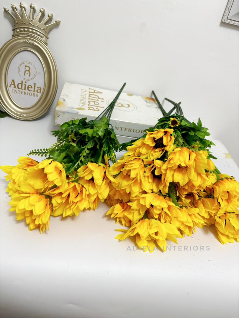 9Head Sunflower Bunch Image