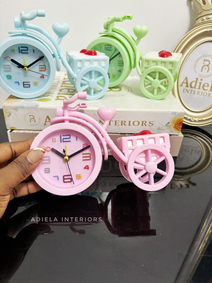 Tricycle Clock Image