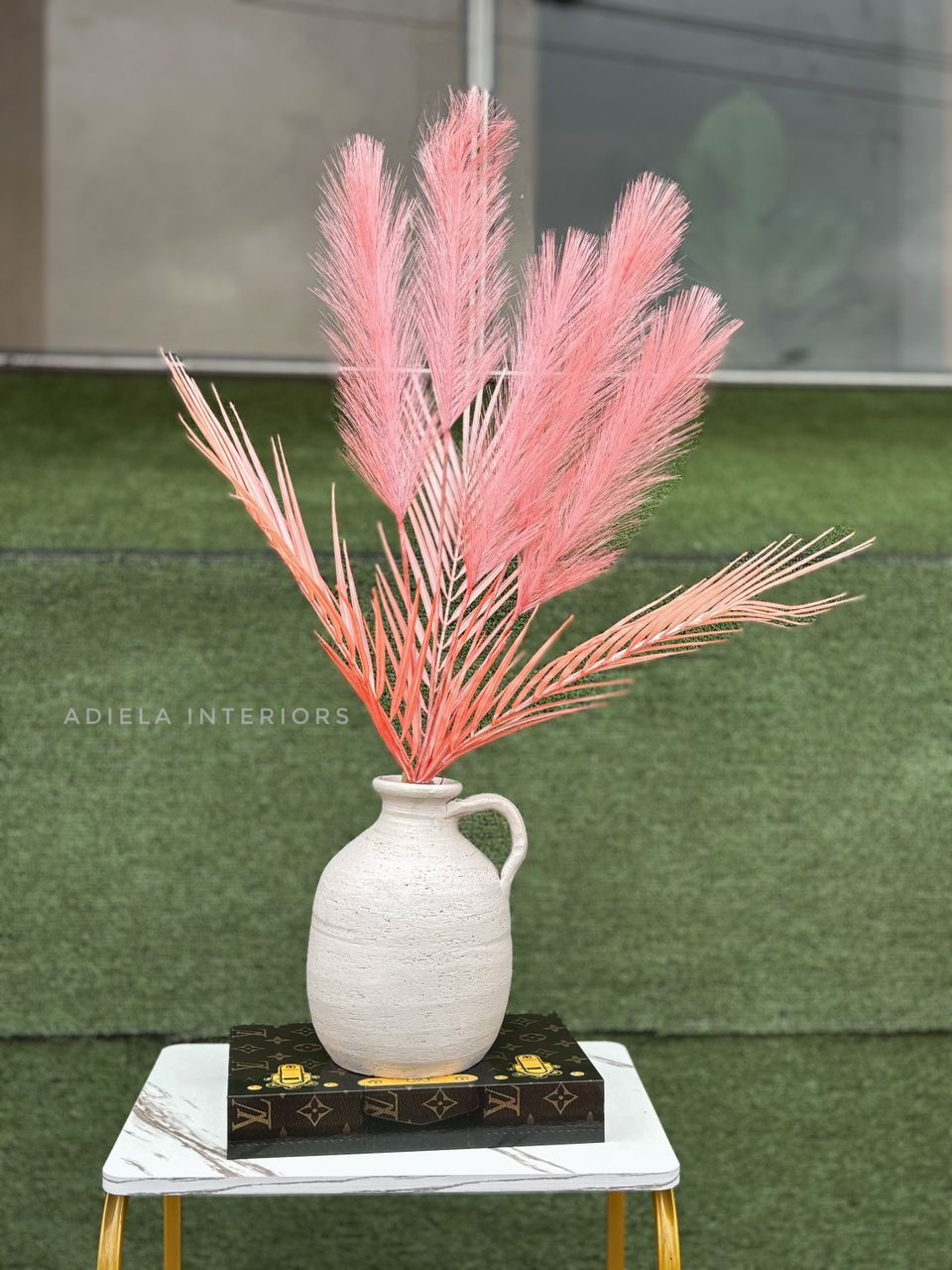Artificial Feathers+ Pampass in ceramic pot image