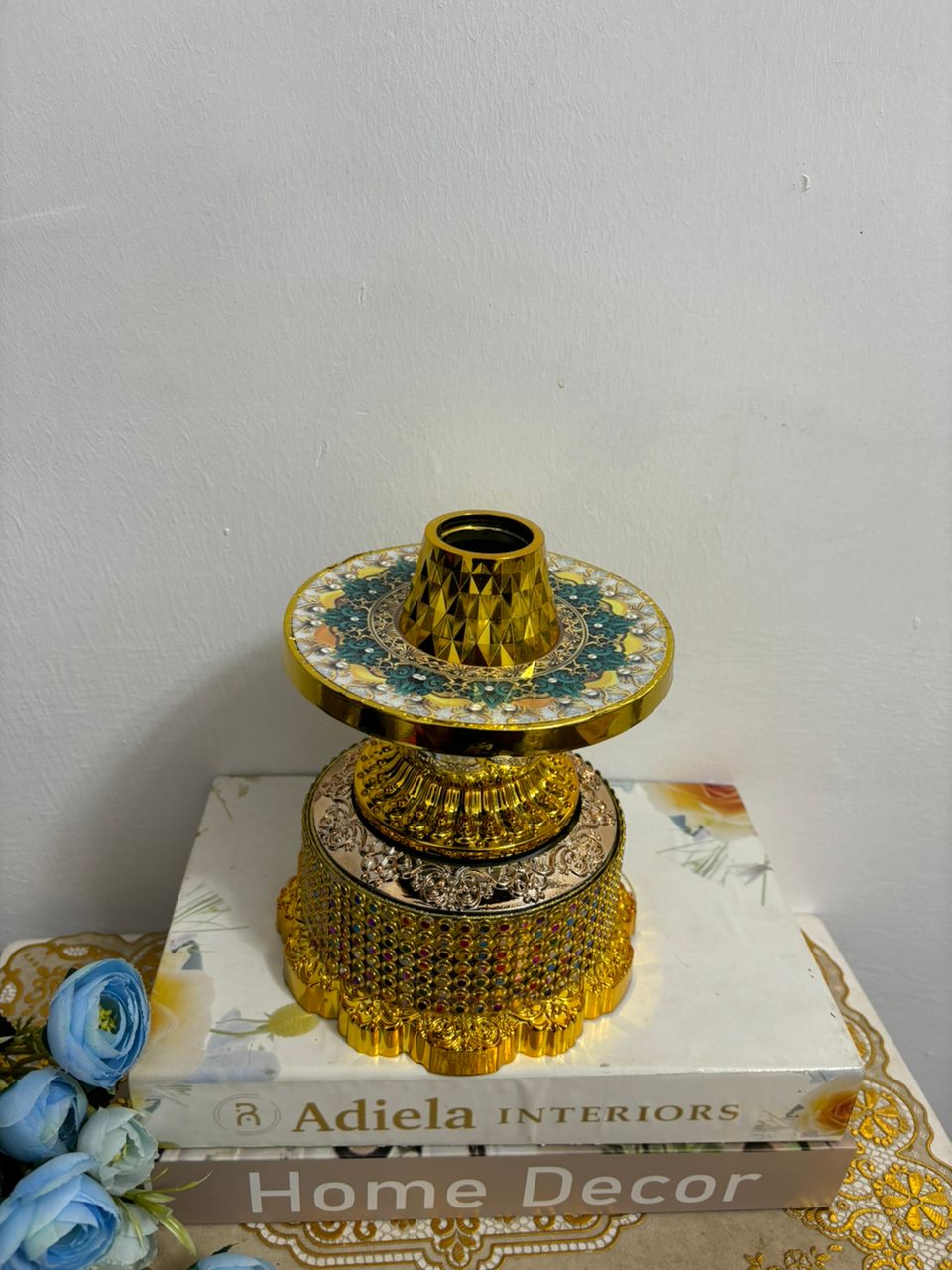 Gold + White Plastic Vase image