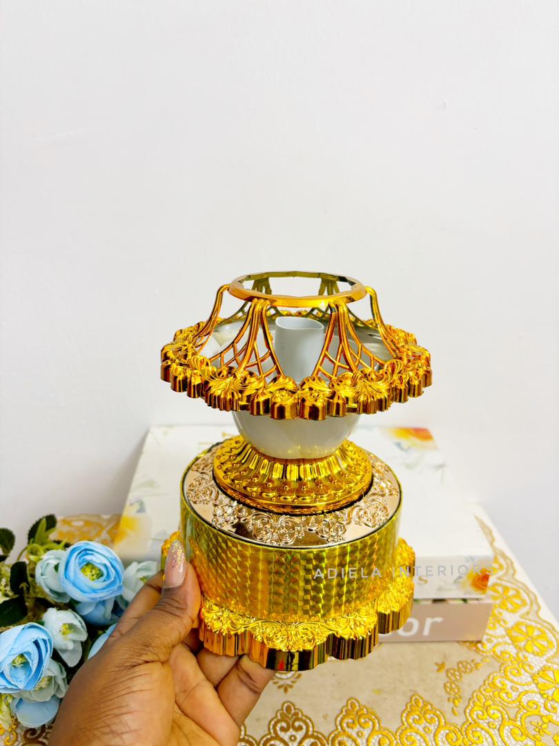 Gold + White Plastic Vase image