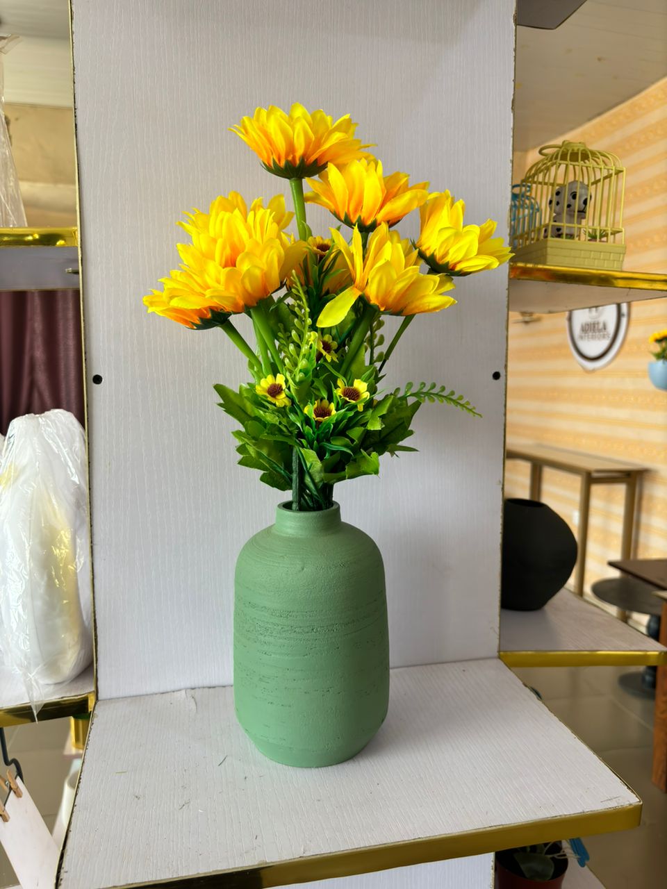 Artificial Flower in ceramic Vase image