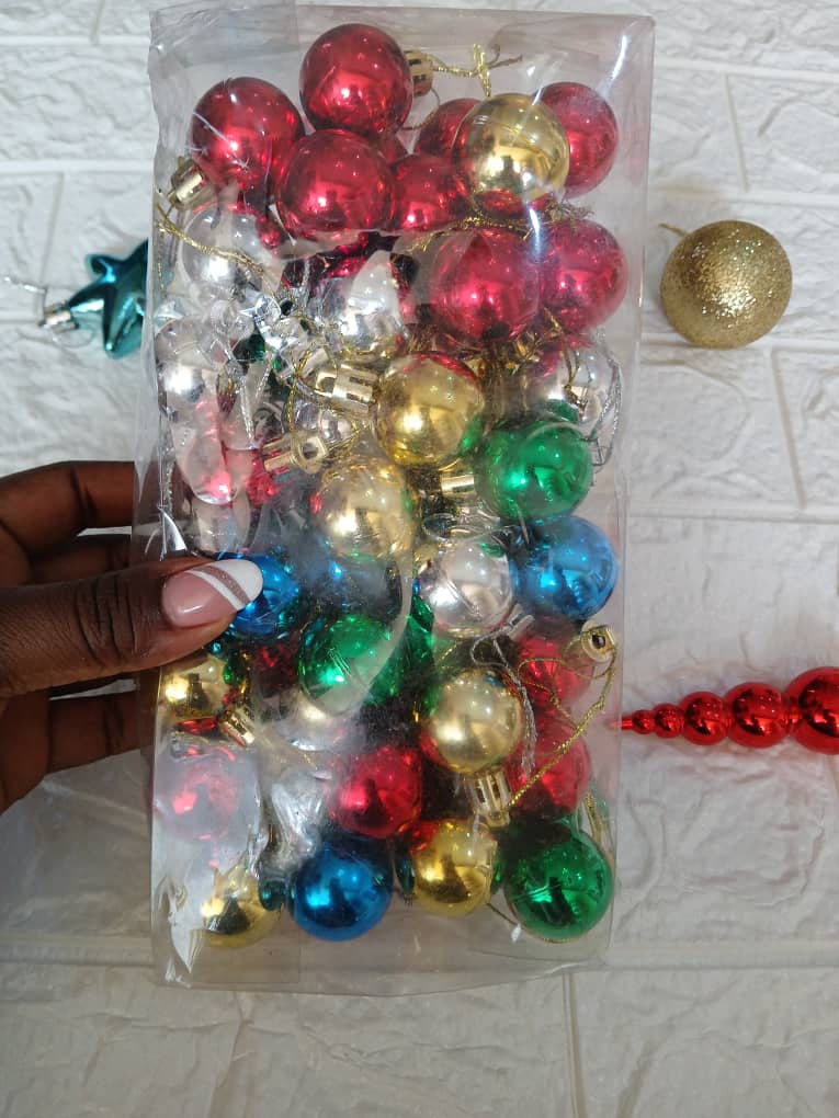 6pcs Miniature Christmas Tree Baubles Image