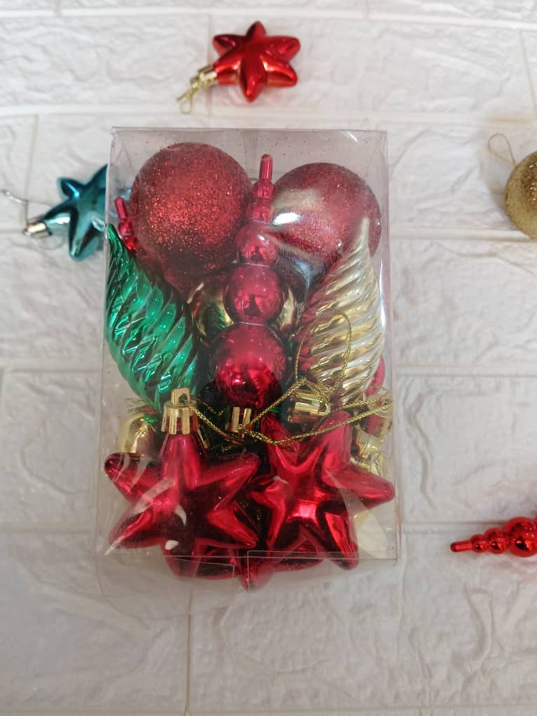 Mixed Tree Ornaments second image