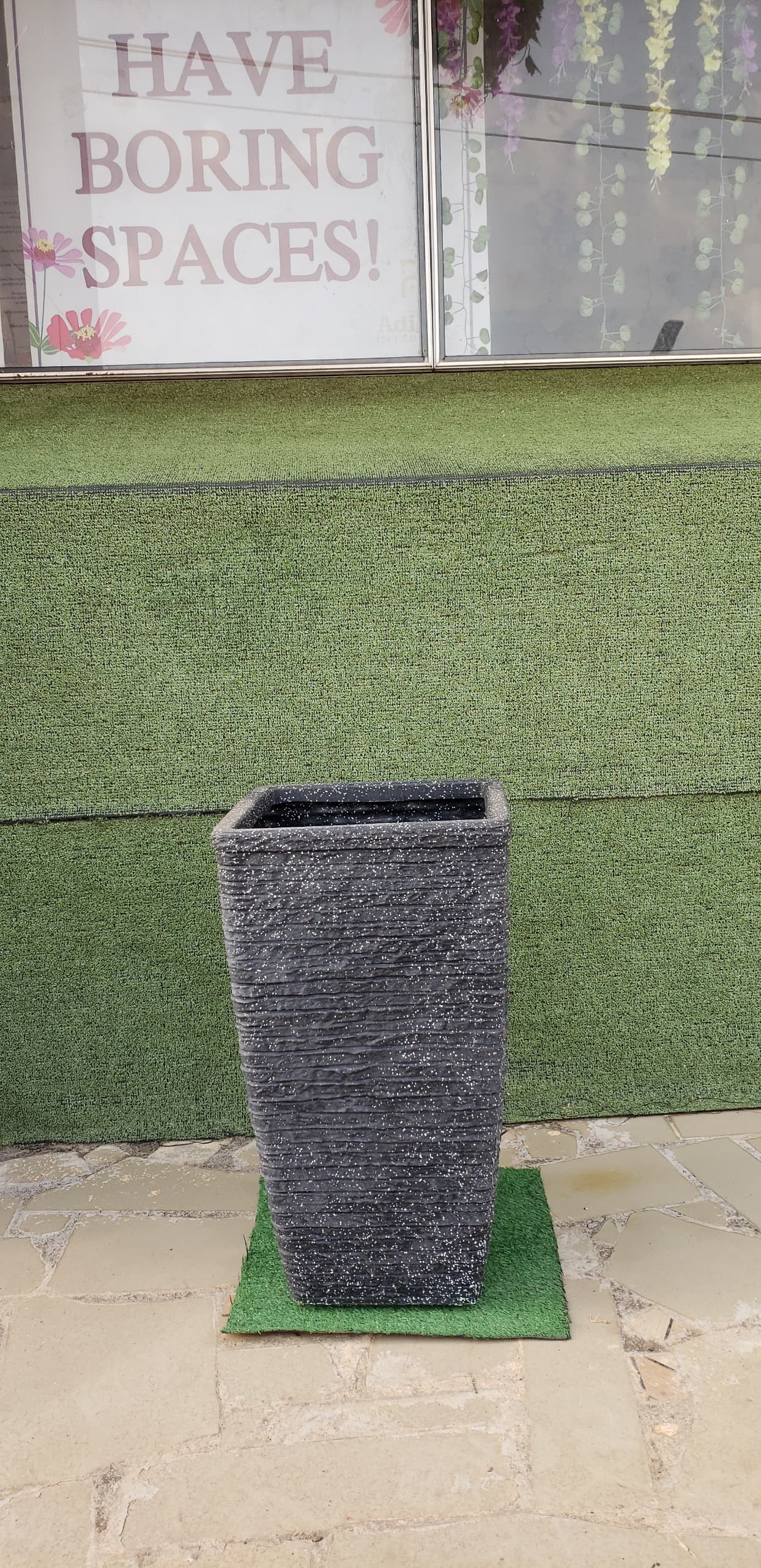 45cm Tall Plastic Slate Effect Garden Patio Planter second image