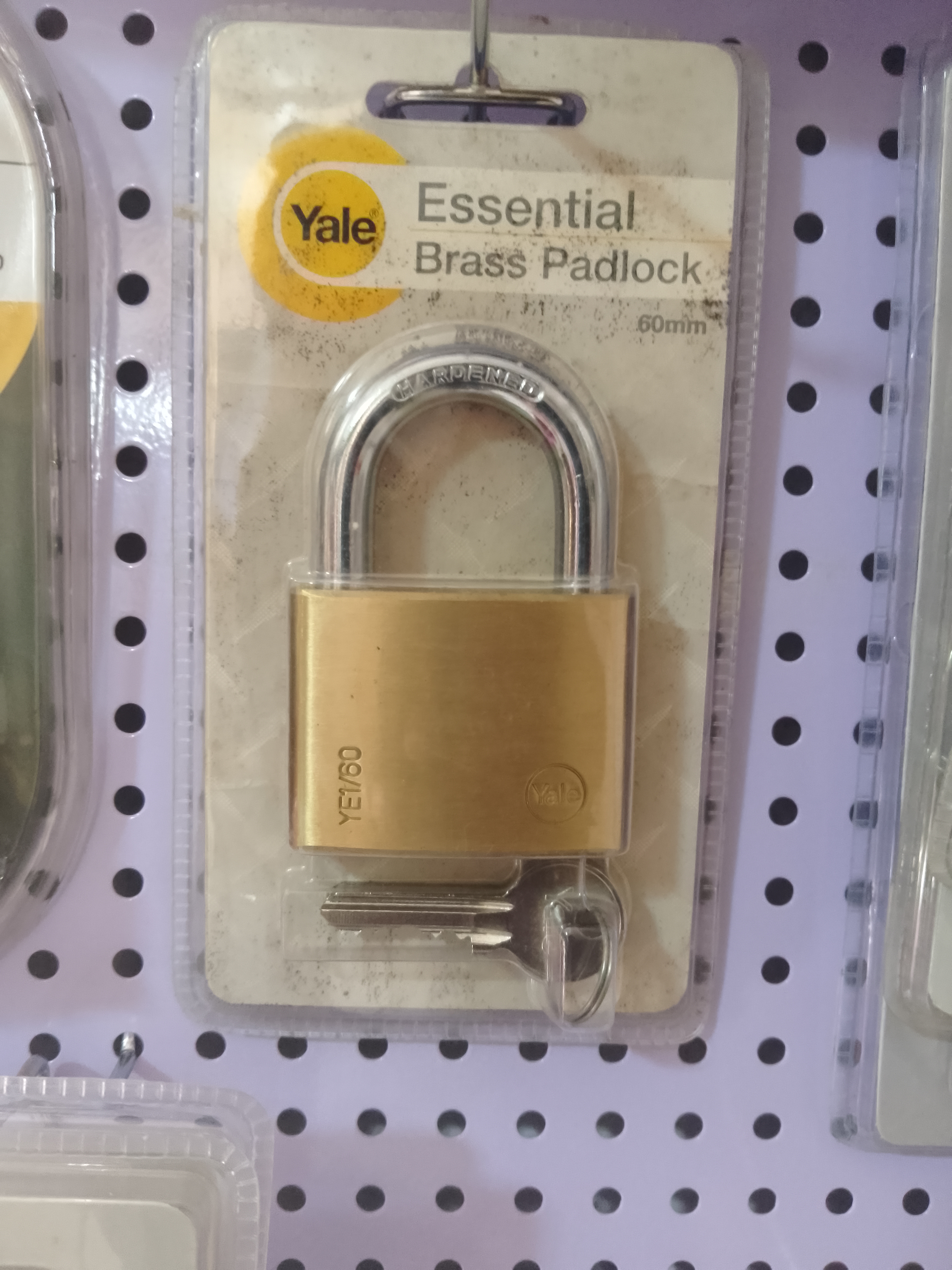 60mm Yale Essential Brass Padlock YE1/60 second image