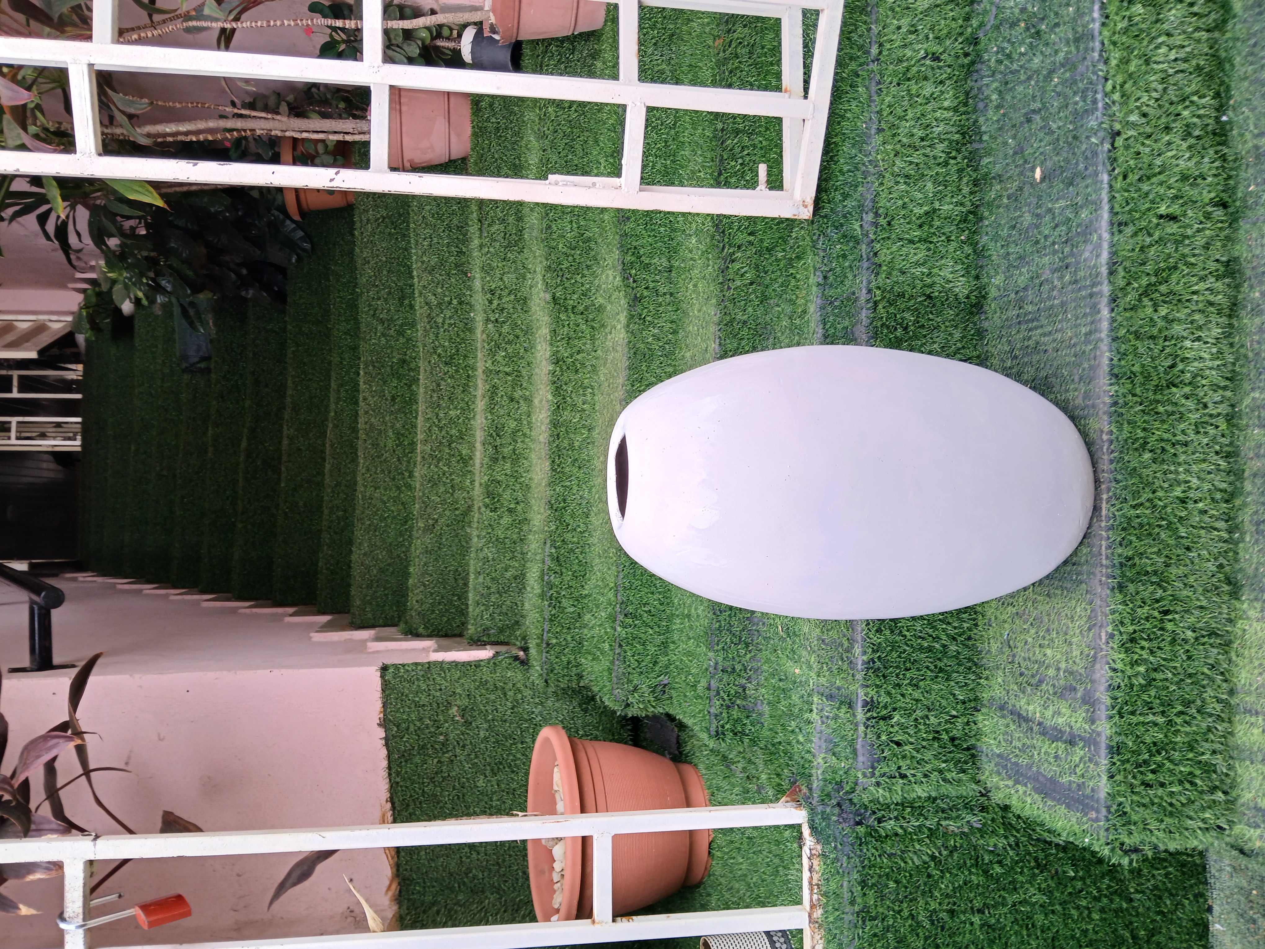 Fibre Planter - Midi Egg 2 Design image