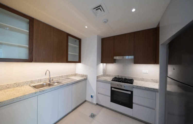 RENT | luxurious 2-bedroom, 3-bathroom unfurnished apartment