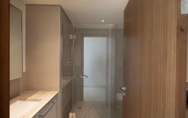 RENT | luxurious 2-bedroom, 3-bathroom unfurnished apartment
