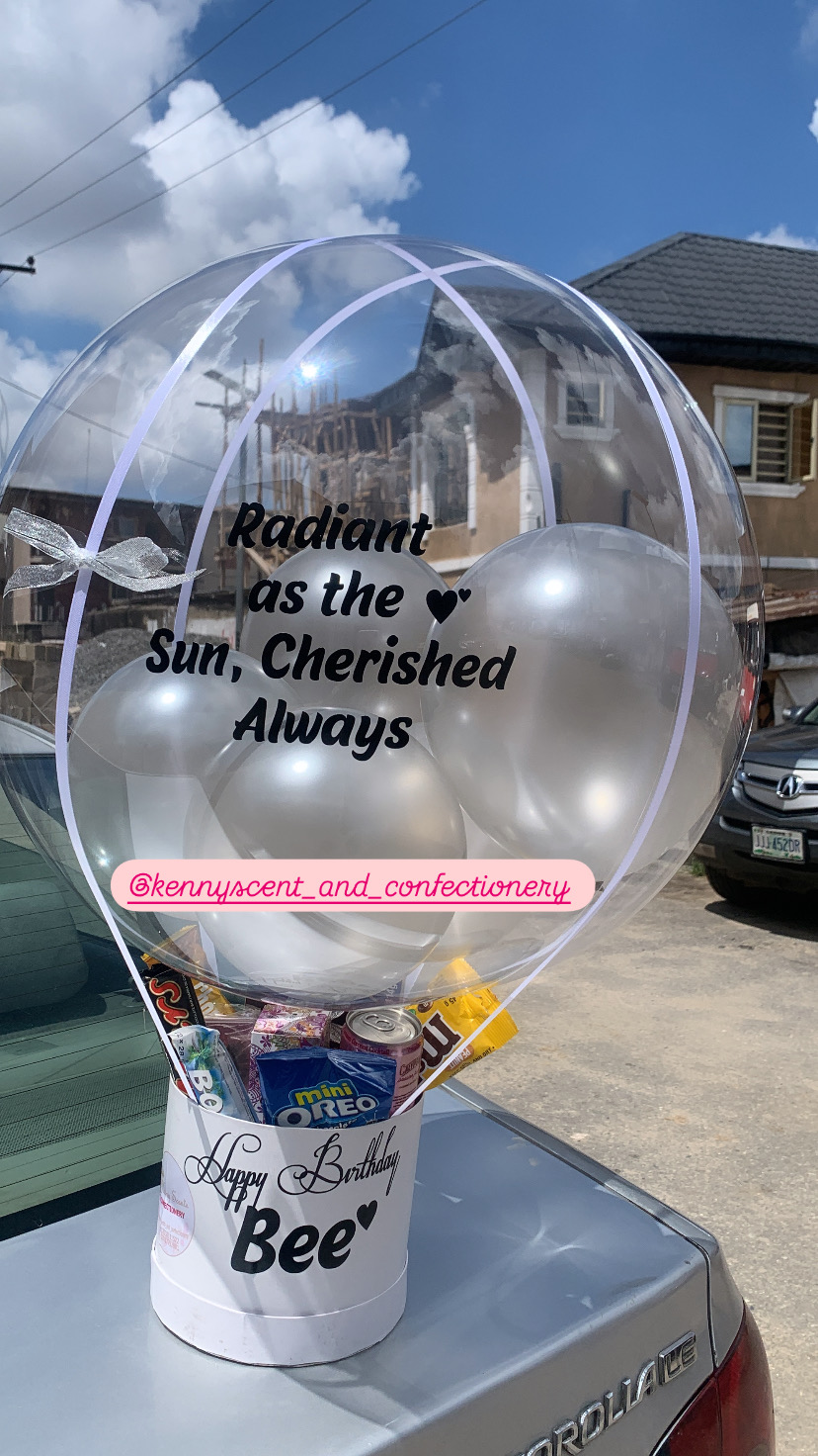Balloon treat boxes image
