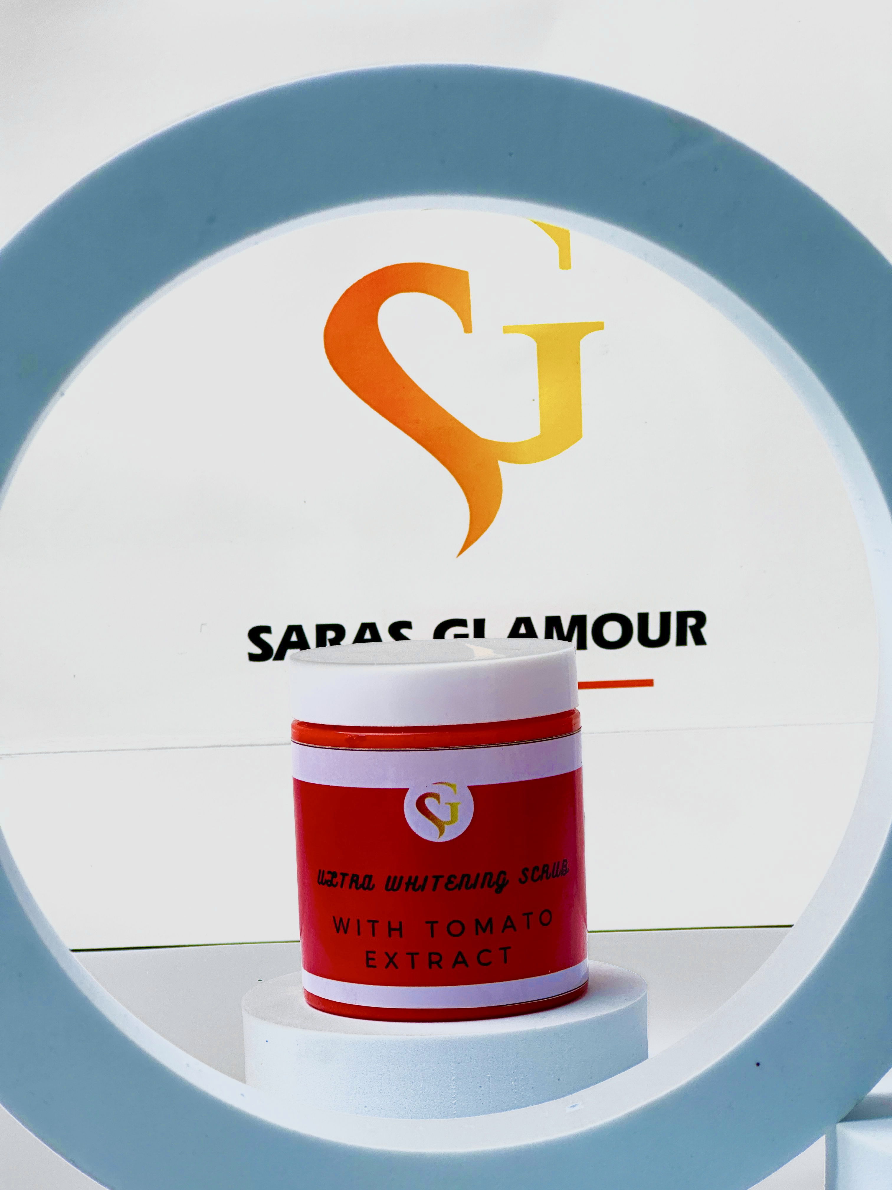 Ultra Whitening With Tomato Extract Body Scrub image